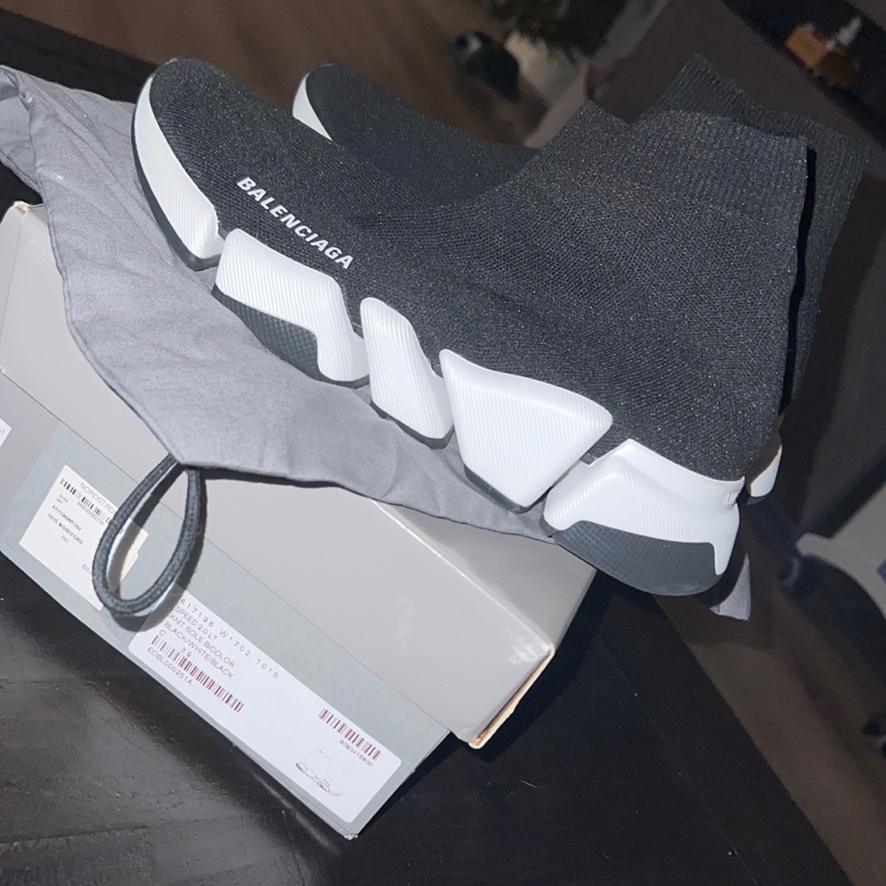 Balenciaga speed trainers black with white sole